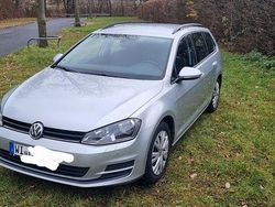 Grau Gebraucht 2016 VW Golf VII Comfortline Kombi | 12.900 € (Fairer Preis)