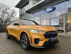 Andere farbe Gebraucht 2022 Ford Mustang Mach-E GT SUV | 44.990 € (Superpreis)