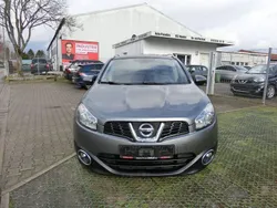 Grau Gebraucht 2012 Nissan Qashqai I-Way SUV | 6.599 € (Fairer Preis)