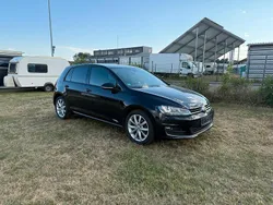 Schwarz Gebraucht 2014 VW Golf VII Highline Kleinwagen | 9.990 € (Fairer Preis)