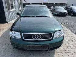 Grün Gebraucht 1999 Audi A6 Limousine | 1.100 € (Guter Preis)