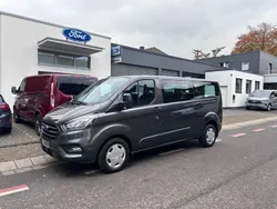 Grau Gebraucht 2023 Ford Tourneo Custom Trend Van / Kleinbus | 39.990 €