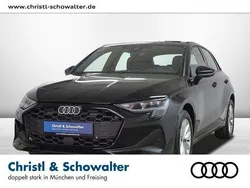 Brillantschwarz Gebraucht 2024 Audi A3 Sportback Limousine | 29.447 € (Guter Preis)