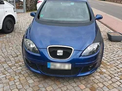 Blau Gebraucht 2025 Seat Toledo Van / Kleinbus | 2.799 €