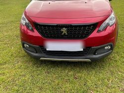 Rot Gebraucht 2017 Peugeot 2008 GT-line SUV | 9.500 € (Fairer Preis)