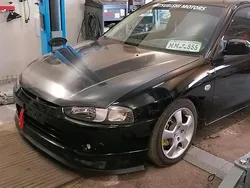 Schwarz Gebraucht 2001 Mitsubishi Colt Kleinwagen | 2.500 €