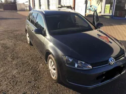 Schwarz Gebraucht 2016 VW Golf VII Allstar Kombi | 9.900 € (Fairer Preis)