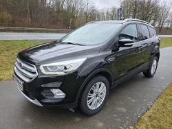 Schwarz Gebraucht 2017 Ford Kuga Business Edition SUV | 13.800 € (Guter Preis)