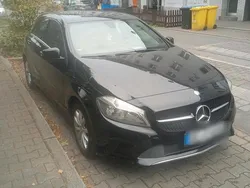 Schwarz Gebraucht 2016 Mercedes 180 Limousine | 8.900 €