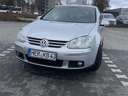 Silber Gebraucht 2007 VW Golf V Trendline Limousine | 3.499 € (Fairer Preis)