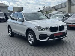 Mineralweiss (metallic) Gebraucht 2020 BMW X3 Advantage SUV | 27.880 € (Fairer Preis)