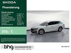 Moonweiß perleffekt Gebraucht 2024 Skoda Octavia Selection Kombi | 27.630 € (Guter Preis)