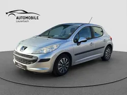 Silber Gebraucht 2007 Peugeot 207 Tendance Limousine | 700 € (Superpreis)