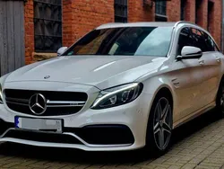 Weiß Gebraucht 2016 Mercedes C63 AMG AMG Limousine | 43.500 € (Guter Preis)