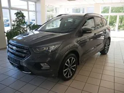 Magnetic Gebraucht 2018 Ford Kuga ST-Line SUV | 16.100 € (Fairer Preis)