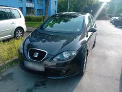 Schwarz Gebraucht 2005 Seat Altea Van / Kleinbus | 2.000 € (Teuer)