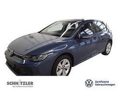 Blau Gebraucht 2025 VW Golf VIII Life | 25.950 € (Guter Preis)