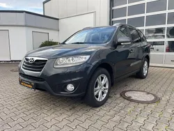 Grau Gebraucht 2012 Hyundai Santa Fe Comfort SUV | 11.780 €