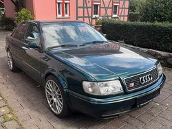 Grün Gebraucht 1993 Audi V8 Basis Limousine | 8.999 €