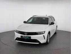 Weiß Gebraucht 2024 Opel Astra Enjoy Kombi | 22.470 € (Guter Preis)