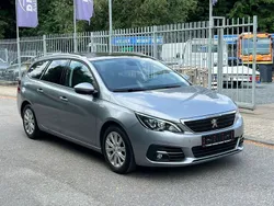 Grau Gebraucht 2019 Peugeot 308 Style Kombi | 5.950 € (Superpreis)