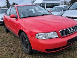 Rot Gebraucht 1996 Audi A4 Limousine | 690 € (Guter Preis)