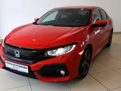 Rot Gebraucht 2017 Honda Civic Elegance Limousine | 16.990 € (Etwas zu teuer)