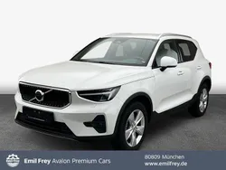 Weiß Gebraucht 2024 Volvo XC40 Core SUV | 34.890 € (Guter Preis)