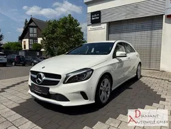 Calcitweiss unilack Gebraucht 2017 Mercedes A180 Limousine | 14.900 € (Guter Preis)