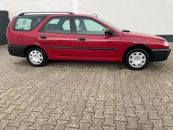 Rot Gebraucht 1998 Renault Laguna Kombi | 760 €