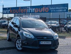 Grau Gebraucht 2011 Ford Focus Trend Kombi | 4.499 € (Fairer Preis)