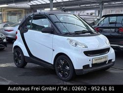 Schwarz Gebraucht 2011 Smart ForTwo Coupé Pure Coupé | 4.290 € (Fairer Preis)