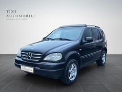 Schwarz Gebraucht 2000 Mercedes ML320 SUV | 6.800 € (Etwas zu teuer)