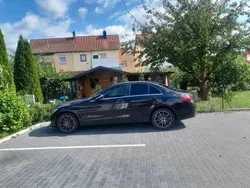 Schwarz Gebraucht 2015 Mercedes C180 Limousine | 14.999 € (Etwas zu teuer)