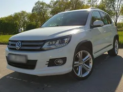 Weiß Gebraucht 2014 VW Tiguan R-line SUV | 12.500 € (Fairer Preis)