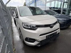 Grau Gebraucht 2021 Toyota Proace City Van | 24.000 € (Fairer Preis)