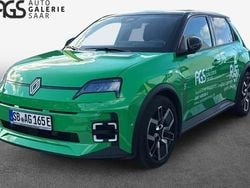 Grün Gebraucht 2024 Renault R5 Komfort Kleinwagen | 26.990 € (Guter Preis)