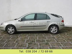 Silber Gebraucht 2002 Renault Laguna II Initiale Limousine | 3.600 €