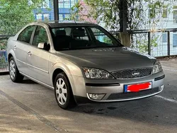 Silber Gebraucht 2006 Ford Mondeo Limousine | 1.750 € (Guter Preis)