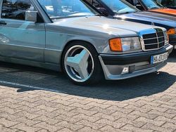 Grau Gebraucht 1988 Mercedes 190 Limousine | 9.999 €