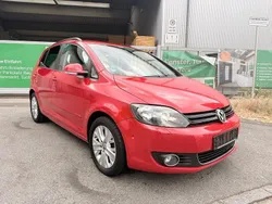 Rot Gebraucht 2013 VW Golf Plus Van / Kleinbus | 10.290 € (Fairer Preis)