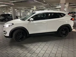 Schwarz Gebraucht 2016 Hyundai Tucson Trend SUV | 15.900 € (Etwas zu teuer)