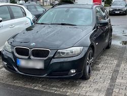 Schwarz Gebraucht 2009 BMW 320 M Sport Kombi | 3.700 € (Superpreis)