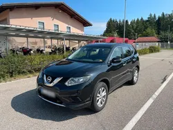 Schwarz Gebraucht 2016 Nissan X-Trail SUV | 7.850 €