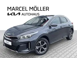 Grau Gebraucht 2023 Kia XCeed Spirit SUV | 28.480 € (Etwas zu teuer)
