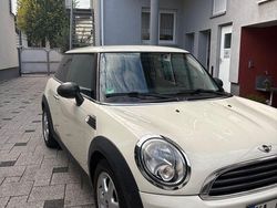 Beige Gebraucht 2010 Mini ONE Kleinwagen | 4.200 € (Fairer Preis)