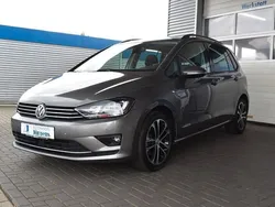 Grau Gebraucht 2015 VW Golf Sportsvan LOUNGE Van / Kleinbus | 14.590 € (Fairer Preis)