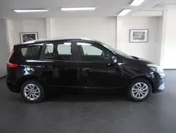 Schwarz Gebraucht 2014 Renault Scénic III Initiale Paris Van / Kleinbus | 3.990 € (Fairer Preis)