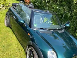 Grün Gebraucht 2005 Mini Cooper Cabriolet Cabrio | 3.290 € (Guter Preis)