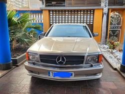 Silber Gebraucht 1986 Mercedes 500 | 45.000 €